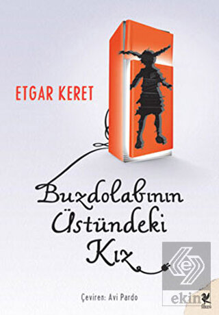 Buzdolabının Üstündeki Kız