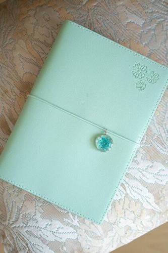 CHARM-ÇİÇEK DEFTER A5 96 YP 100 GR NOKTALI YEŞİL Satın Al - ekinkitap.