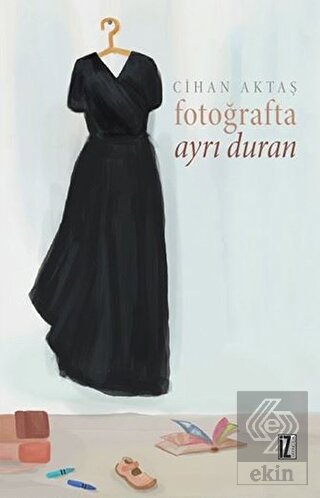 Fotoğrafta Ayrı Duran