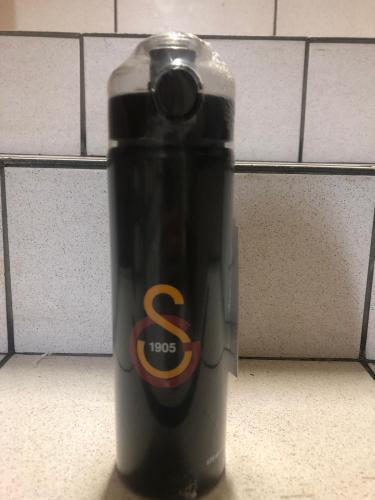 GALATASARAY SİYAH TRİTAN MATARA 630 ML