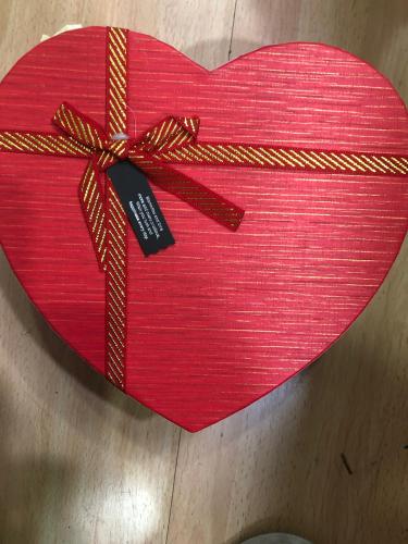 HEDİYE KUTUSU KALP BÜYÜK